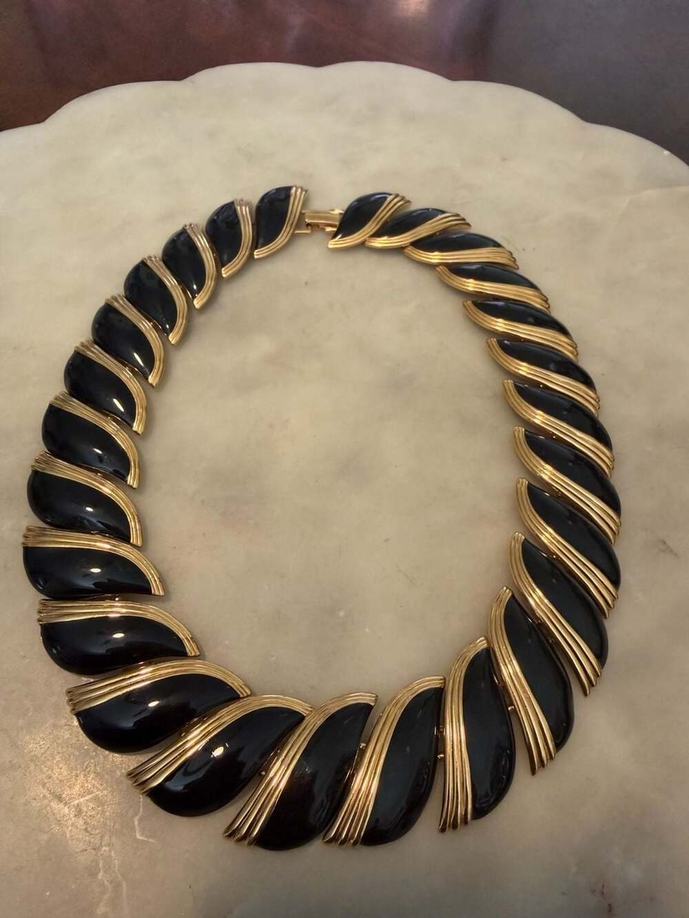 Vintage Napier Gold Tone and Black Enamel Panther Link Statement Collar Necklace